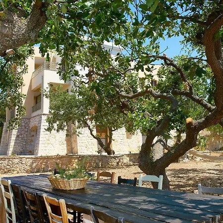 Leniko Holiday home